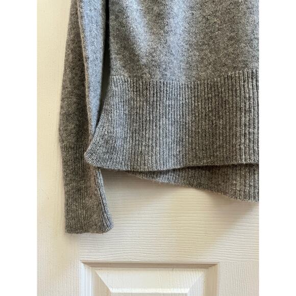 Theory Karenia L Gray Cashmere Crew Neck Pullover Sweater Size XL Lightweight - Picture 7 of 14